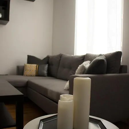 아파트 Nice Two Flat - 55 Sqm *